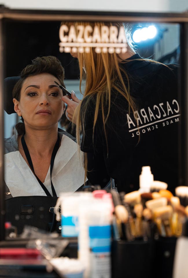 Imagen noticia CAZCARRA IMAGE GROUP MAQUILLADOR OFICIAL DE LOS PREMIOS GAUDÍ