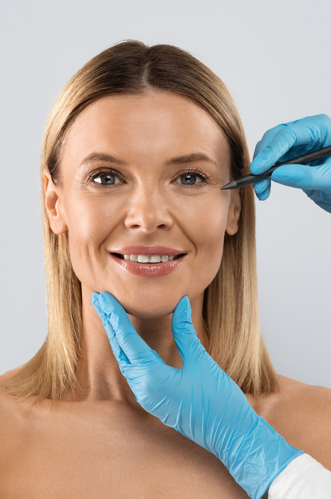 Imagen noticia MEDICINA Y CIRUGÍA ESTÉTICA:JUVENTUD EN TORNO A LA MIRADA