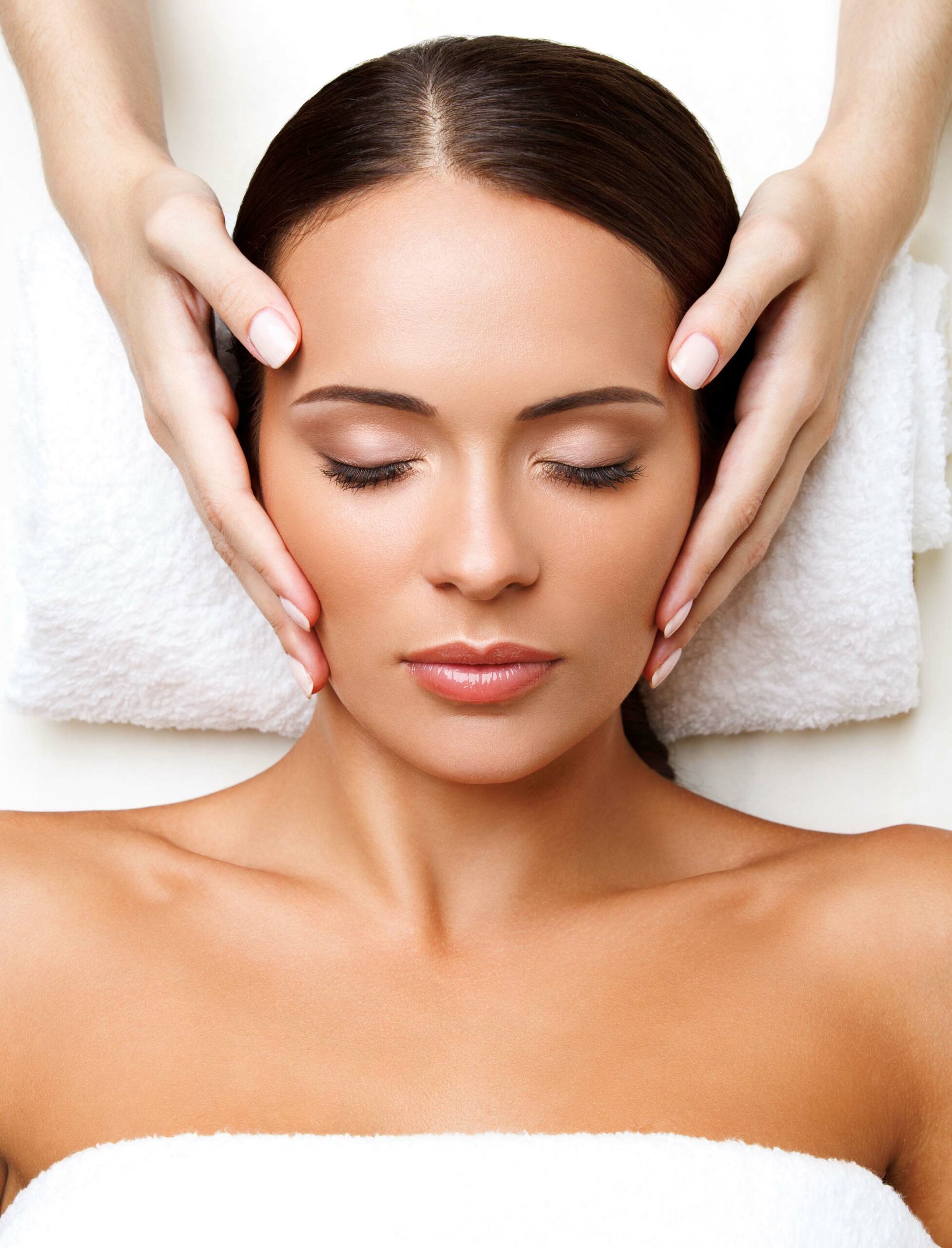 Imagen noticia LA IMPORTANCIA DE UN BUEN MASAJE FACIAL