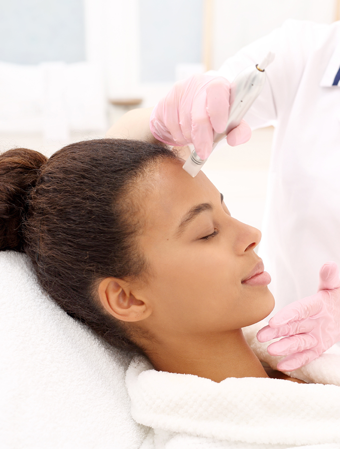 Imagen noticia DISPOSITIVOS DE MICROPUNCIÓN: TÉCNICA MICRONEEDLING CON DOBLE BENEFICIO