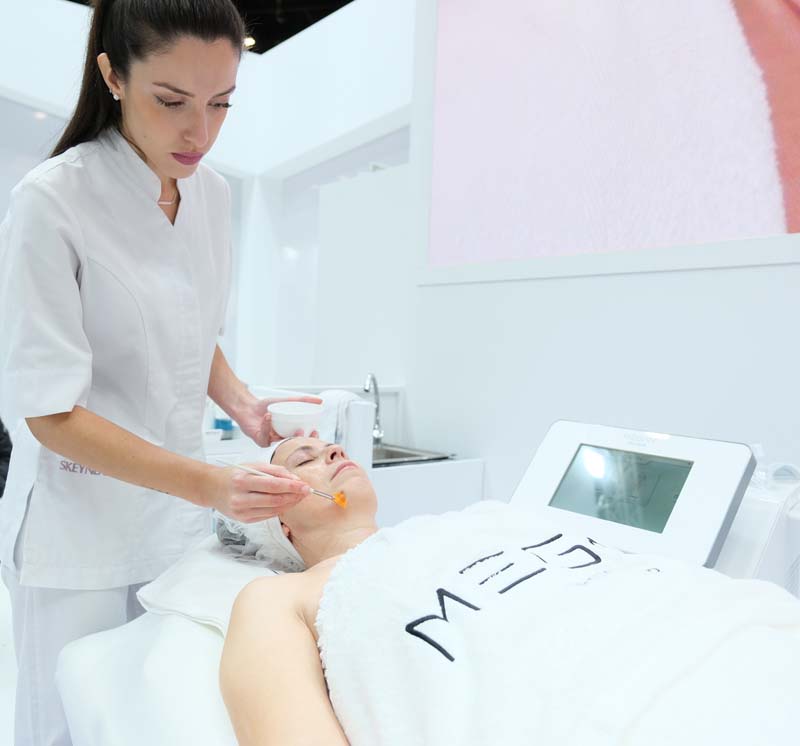 Imagen noticia MEGAN® by SKEYNDOR revoluciona SALÓN LOOK con una experiencia 3D única