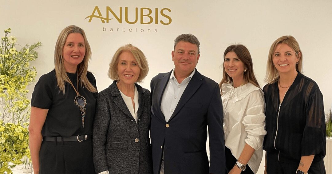 Equipo Anubis y Nueva Estética