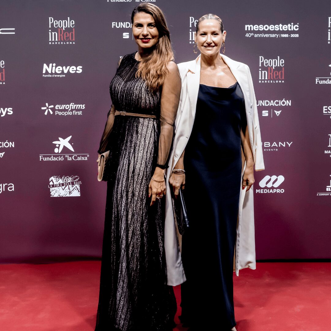 Gente en la People in Red