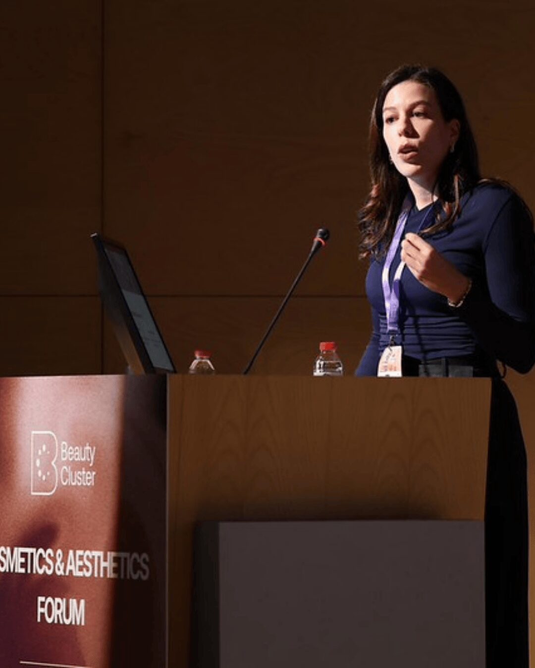 ÉXITO DEL COSMETICS & AESTHETICS FORUM ORGANIZADO POR BEAUTY CLUSTER